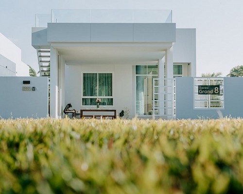 Grand 8 - Grand pool villa with rooftop