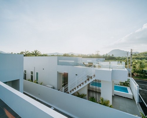 Grand 8 - Grand pool villa with rooftop
